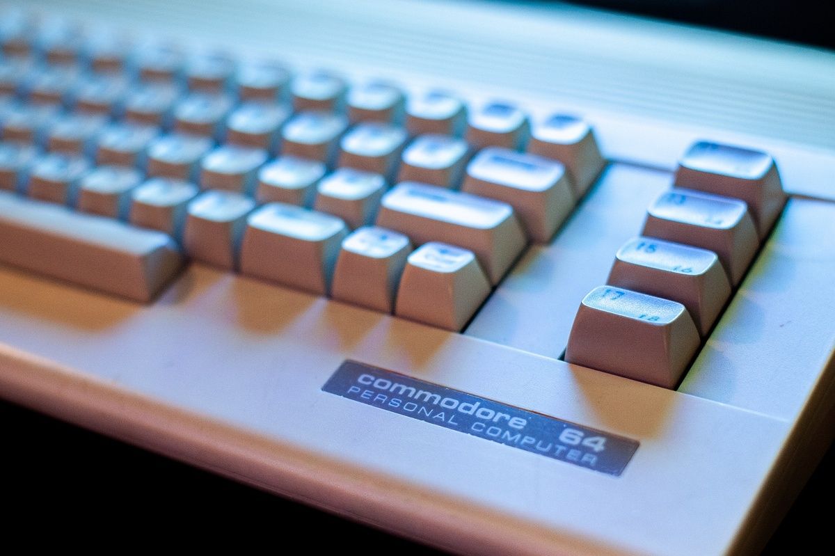 model C64C