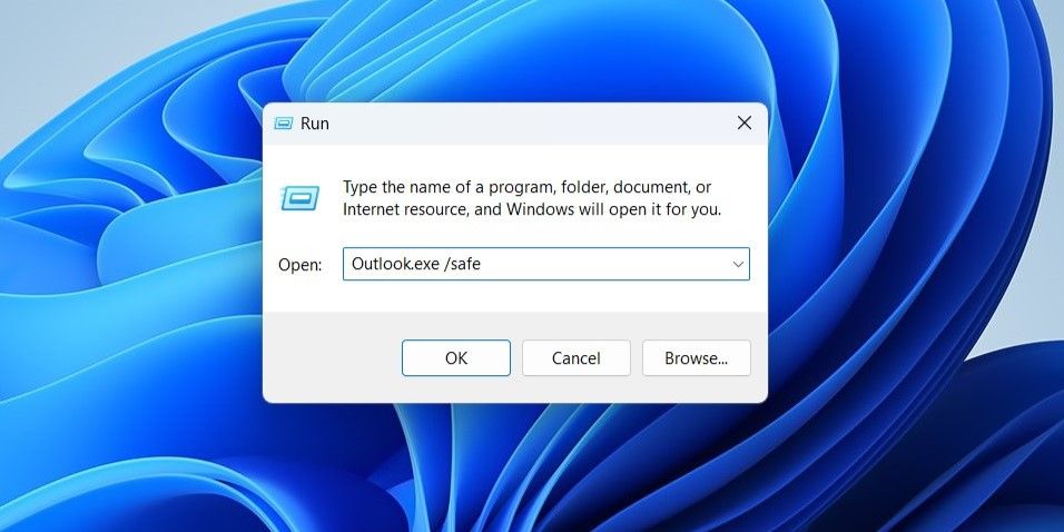 Open Outlook in Safe Mode