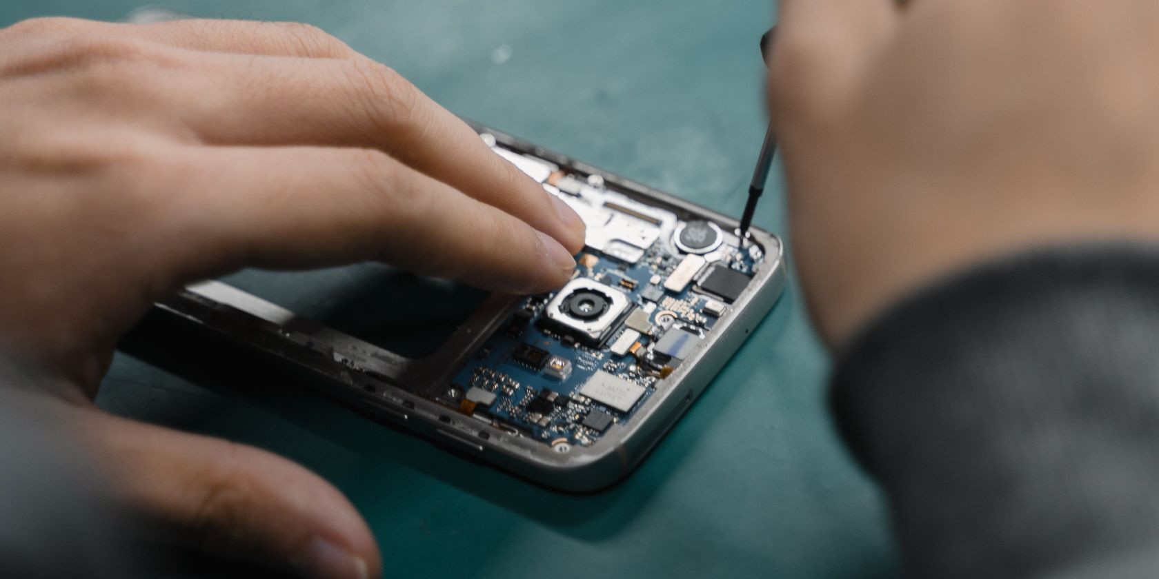 Smartphone screen repair: seven DIY fixes