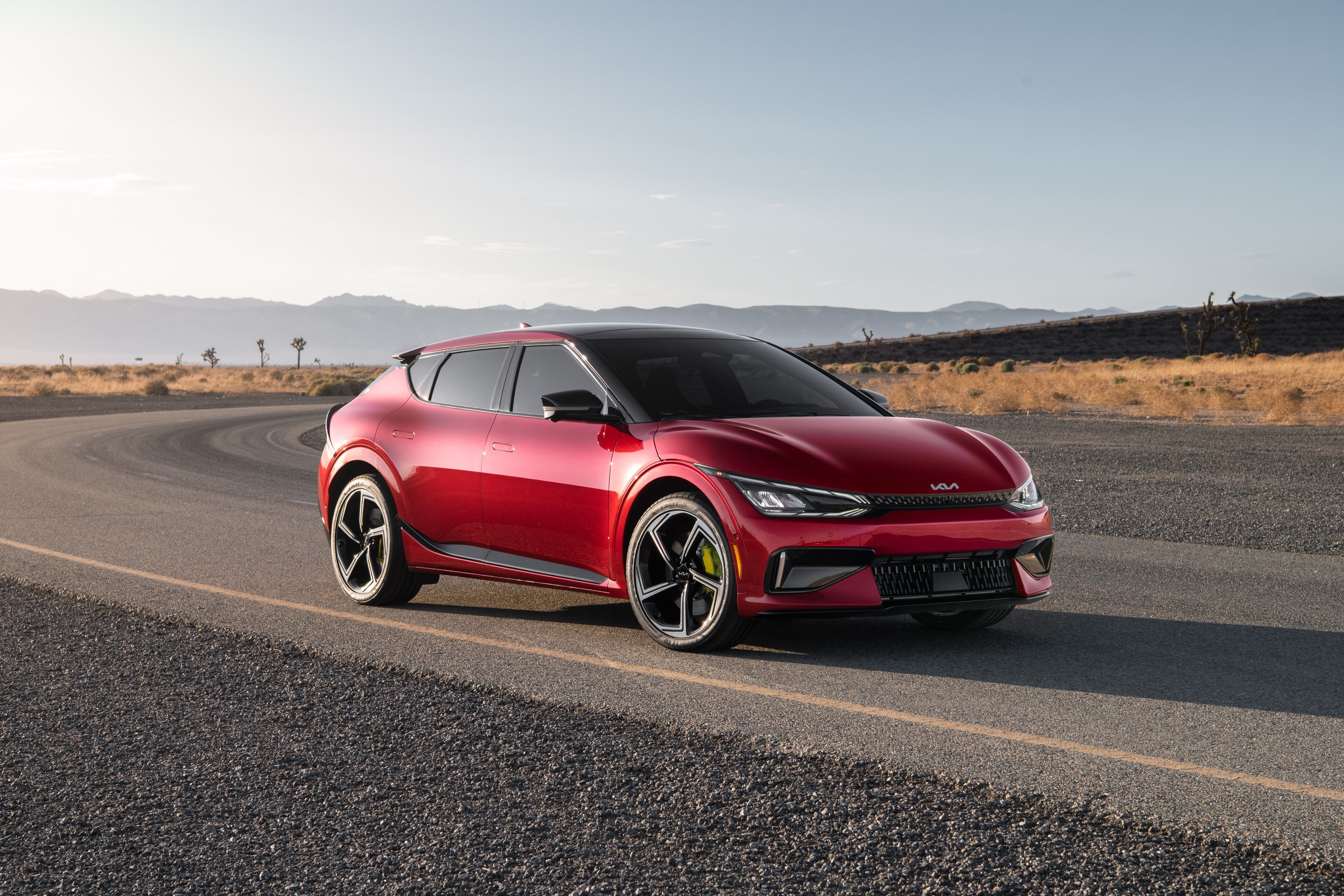 قرمز-EV6-GT