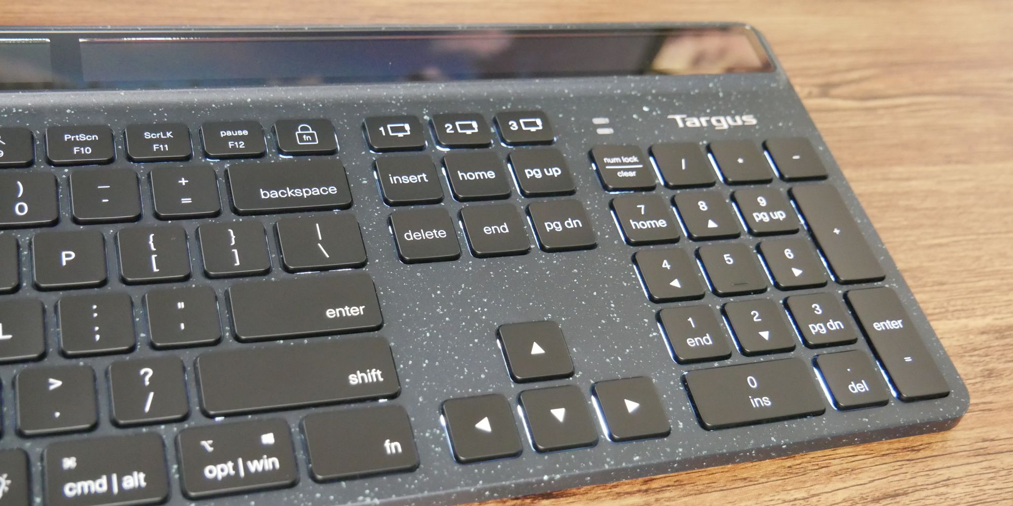 Targus EcoSmart Keyboard Backlit Keys