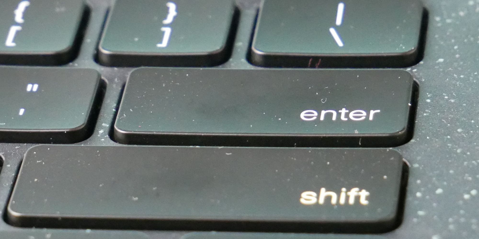 Targus EcoSmart Keyboard Fingerprints on Keys