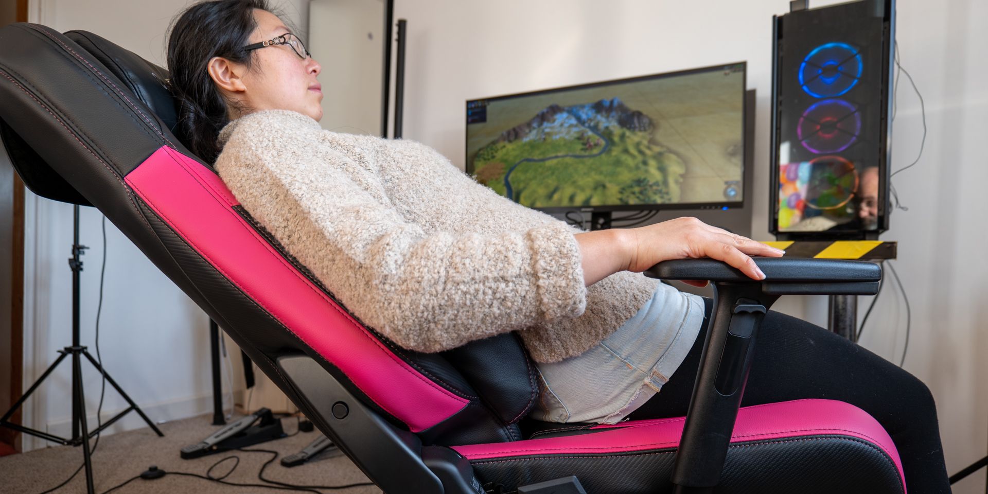 uthrone massage gaming chair- hui massage