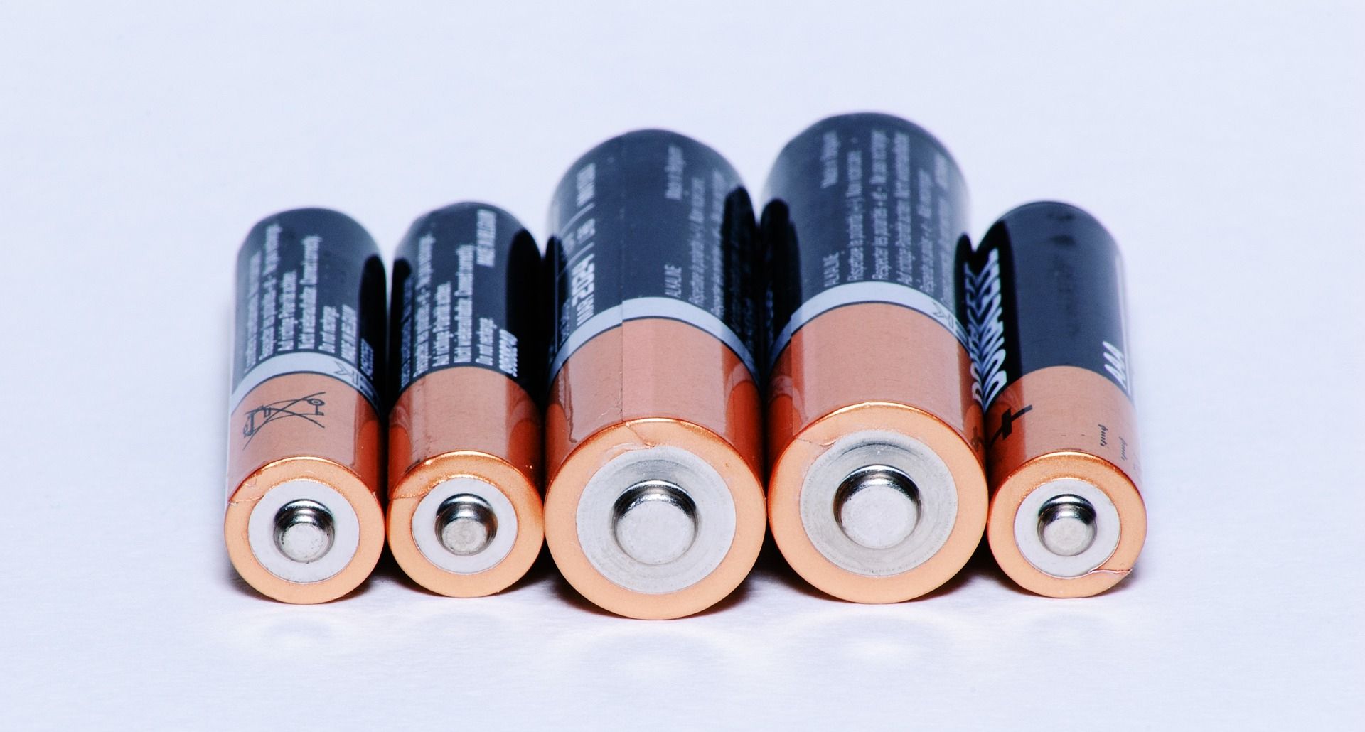 dòng các kích cỡ pin duracell khác nhau