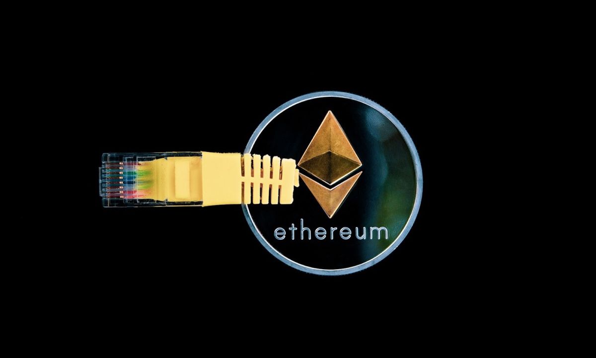 Ilustrasi logo Ethereum