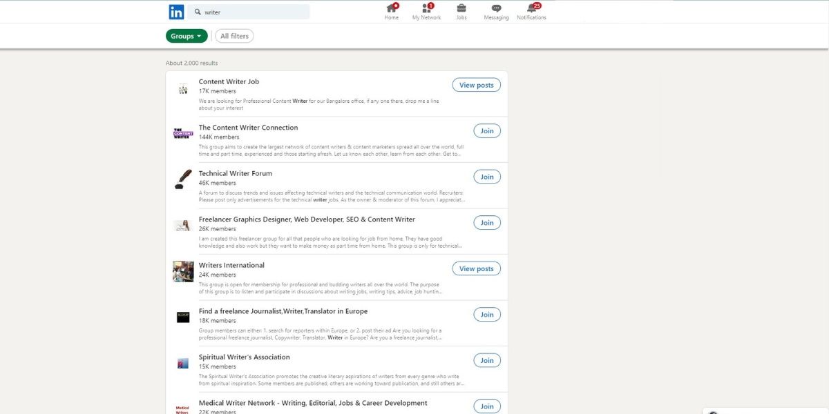 نوار جستجوی لینکدین و نتایجی که جستجوی گروه های نویسنده را نشان می دهد