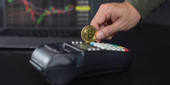 Digital Currency vs. Cryptocurrency: What's the Difference?