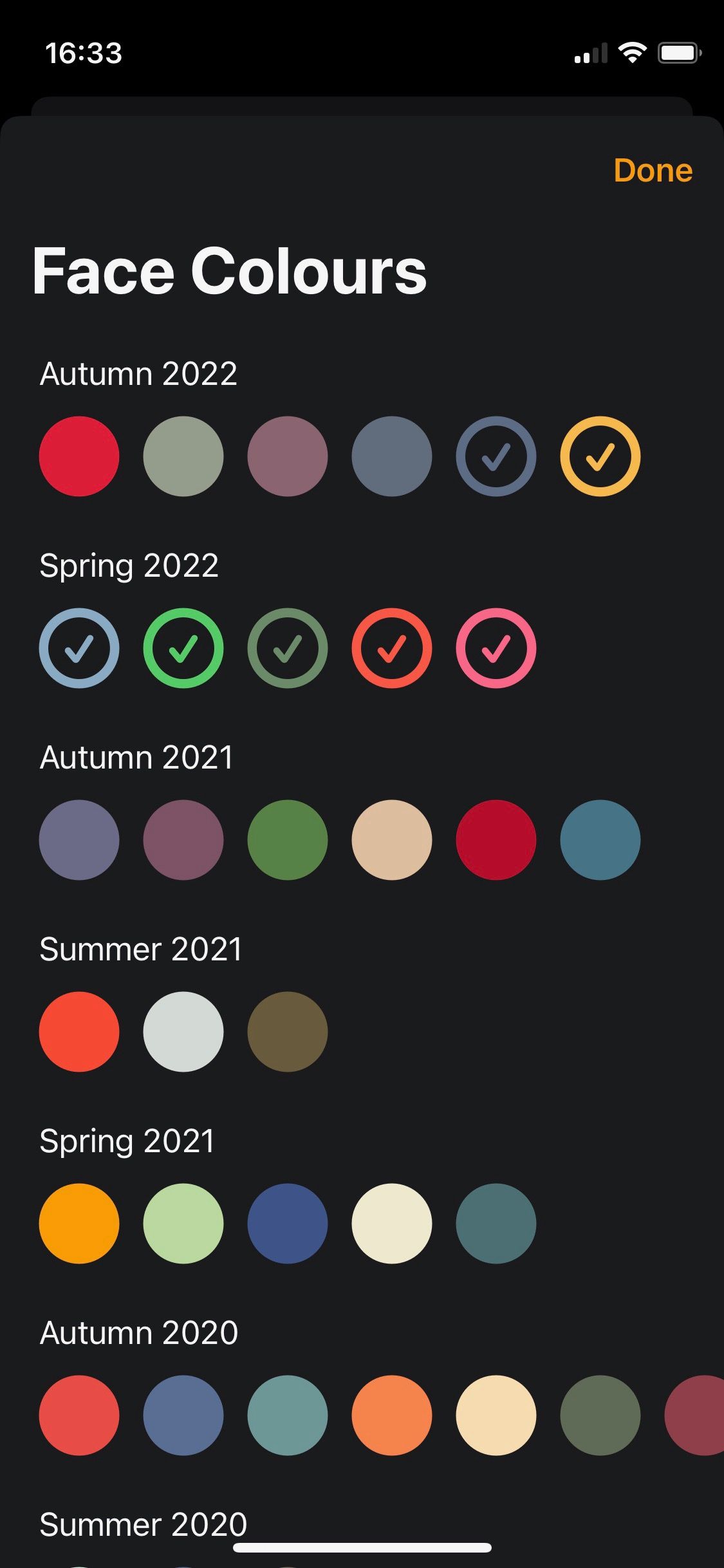 Screenshot of Apple Watch app custom color options