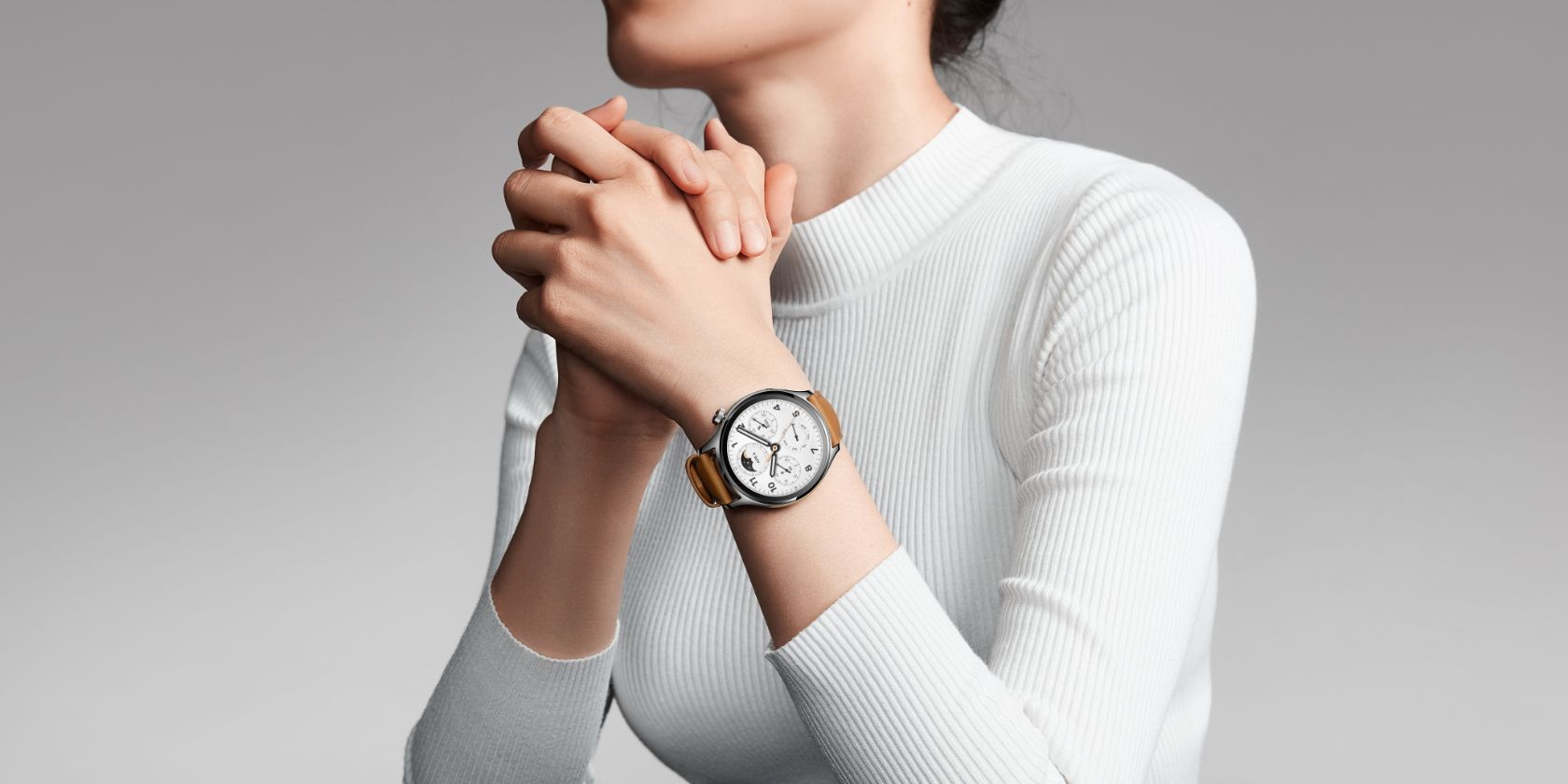 Woman wearing new Xiaomi Watch S1 Pro on wrist