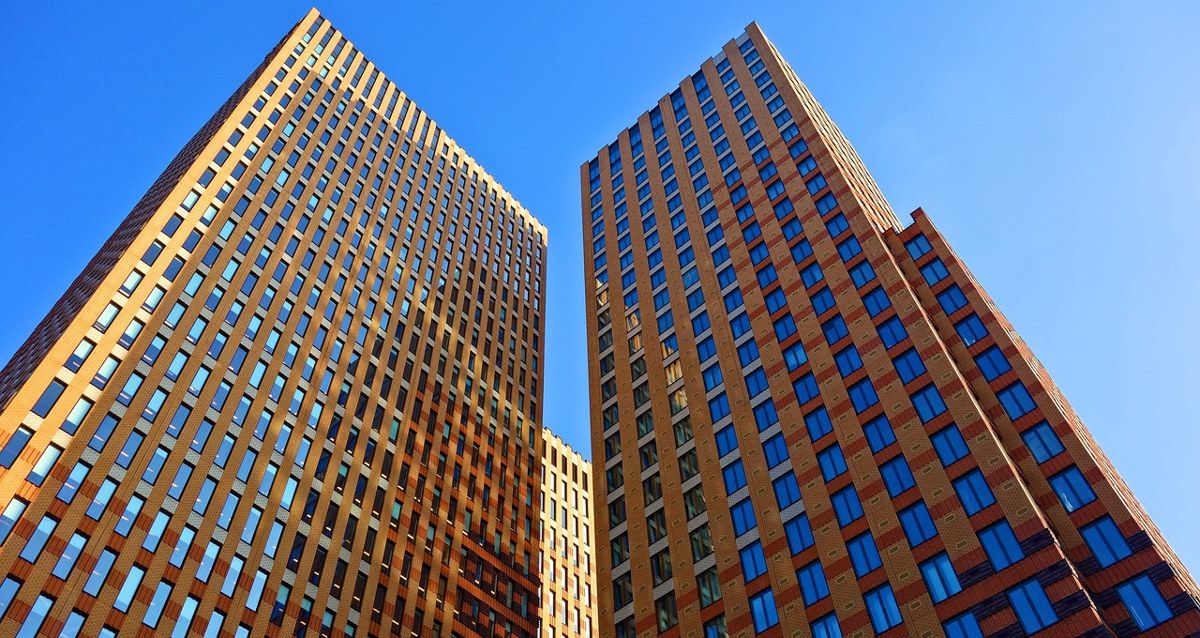 a pair of tall buildings that could block GPS