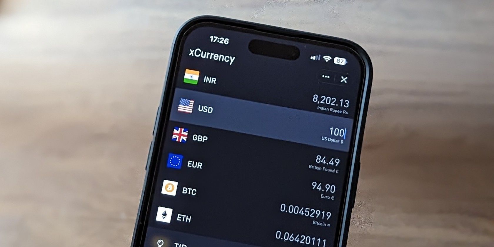 xCurrency app on iPhone