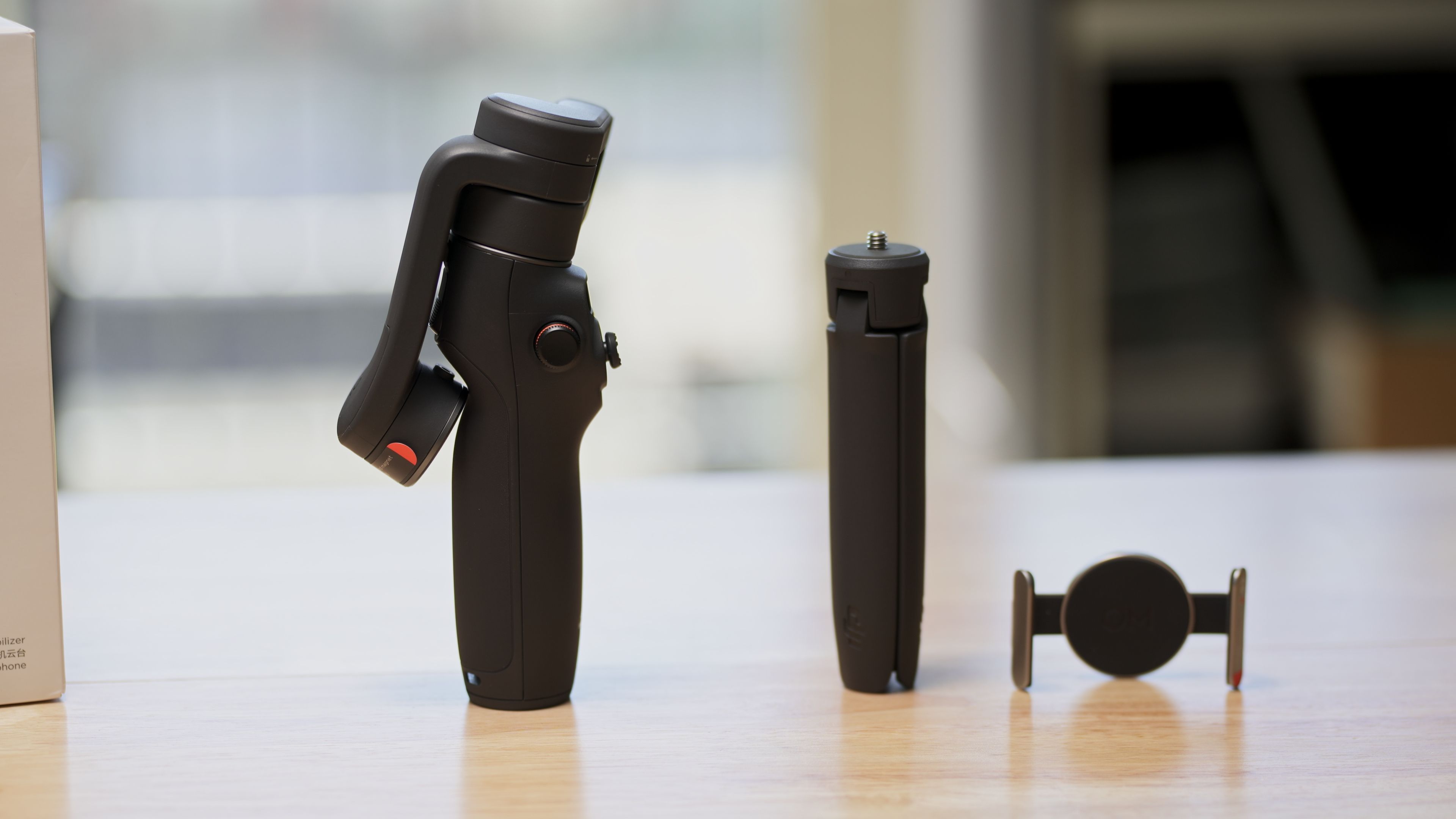 DJI Osmo Mobile 6 Review: Quick Launch And Better Controls