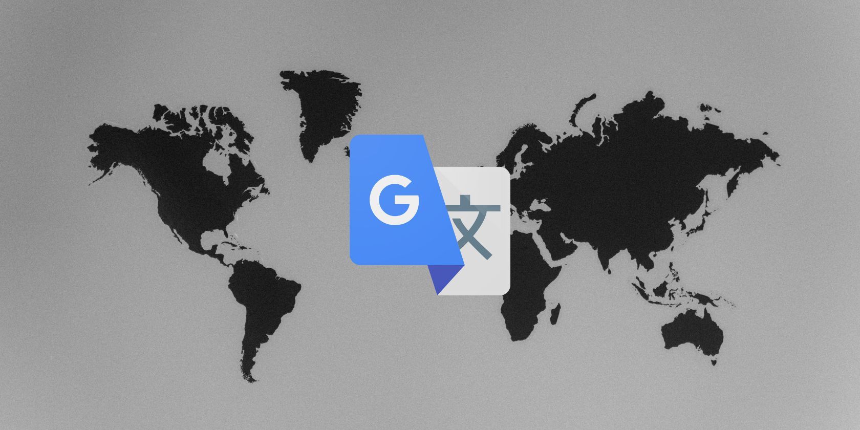 Une image de la carte du monde en noir et gris avec le logo Google Translate au milieu