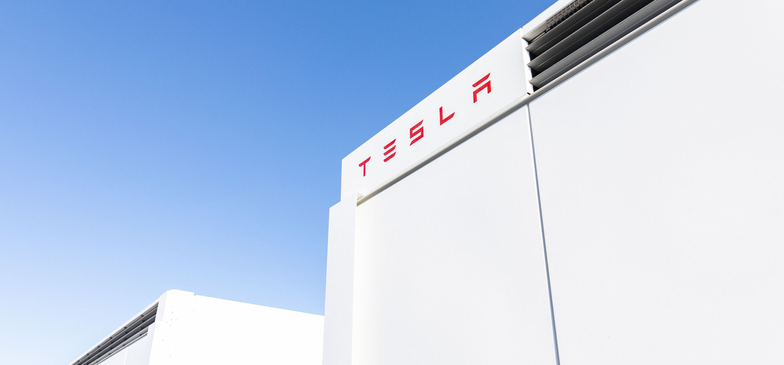 megapack tesla units