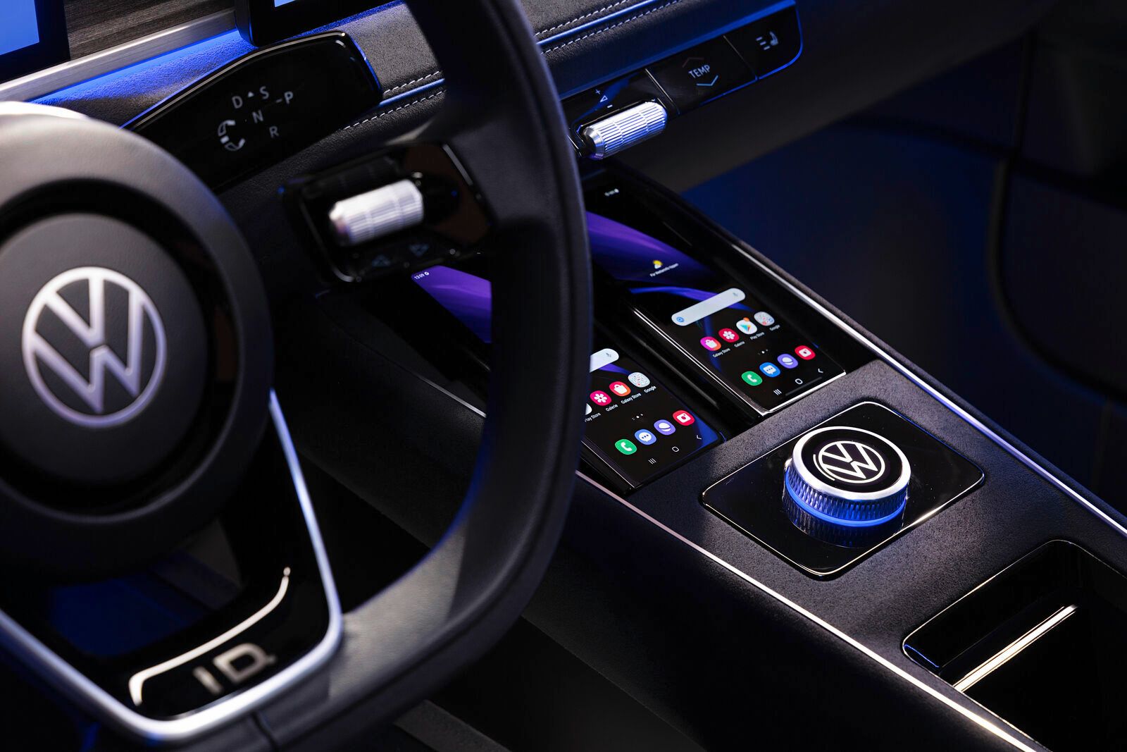 Volkswagen ID.2All Concept steering wheel