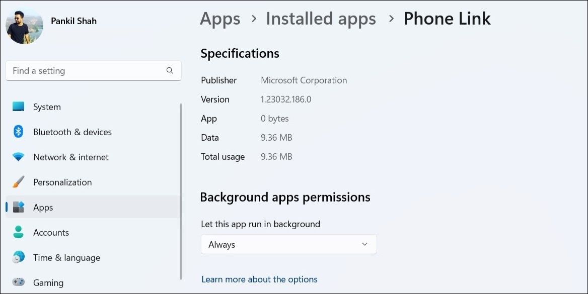 Allow Phone Link to Run in the Background on Windows