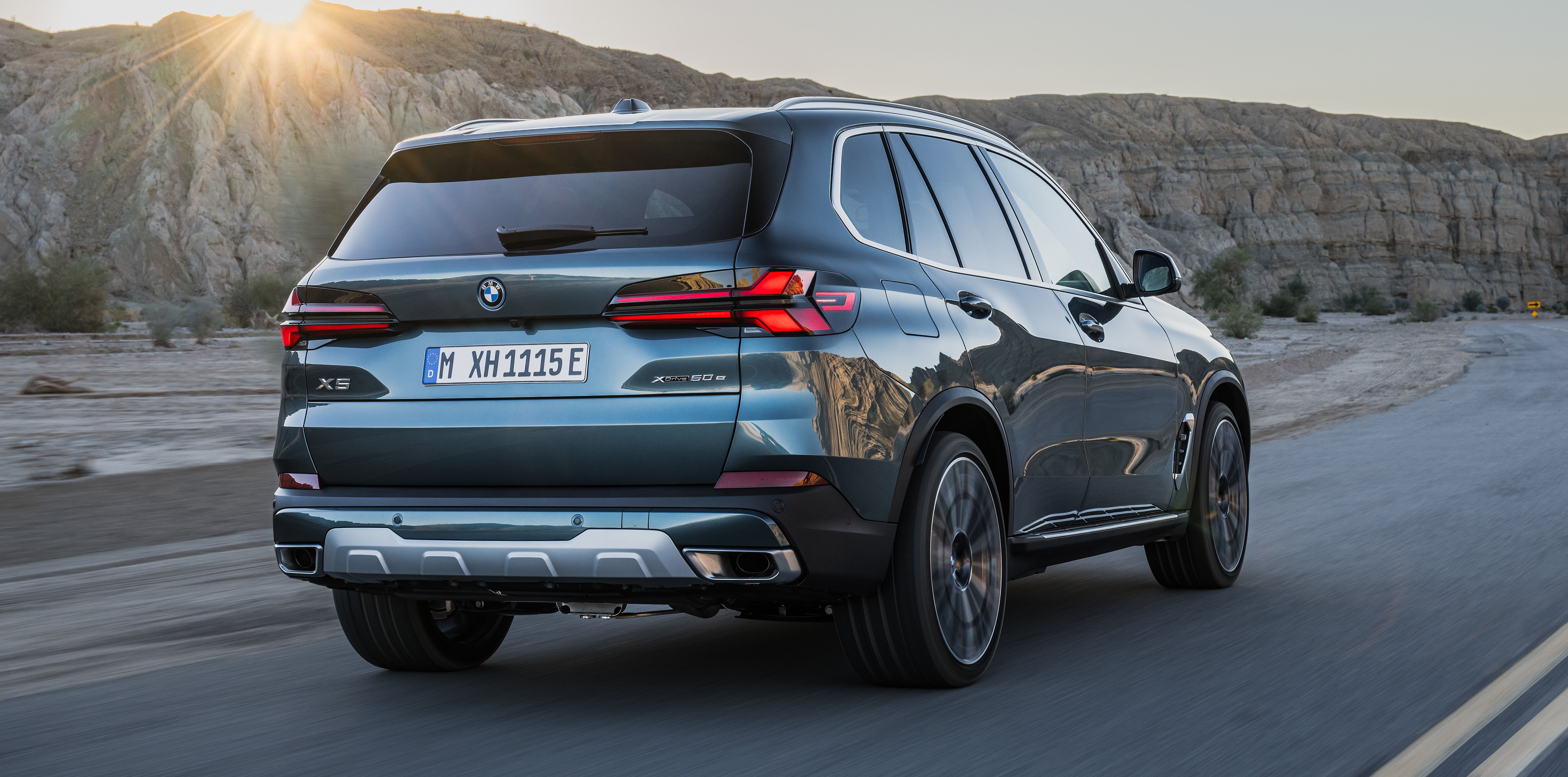 BMW X5 پلاگین هیبریدی 2024