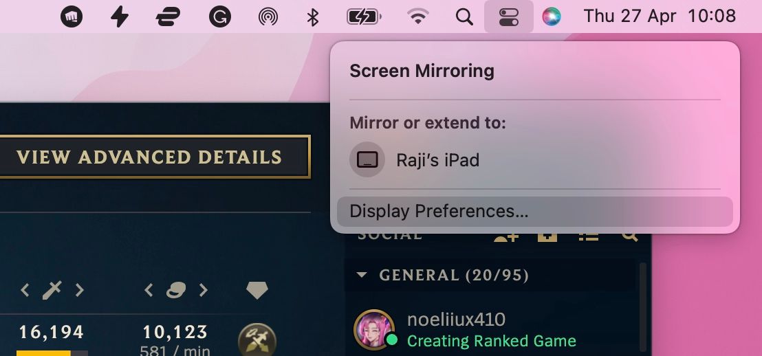 Control Center's Screen Mirroring menu showing Raji's iPad 