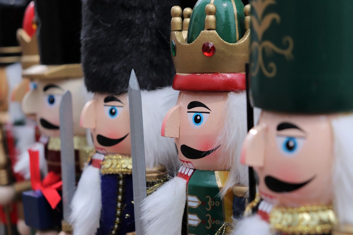 A bunch of angry-looking nutcrackers with swords. 