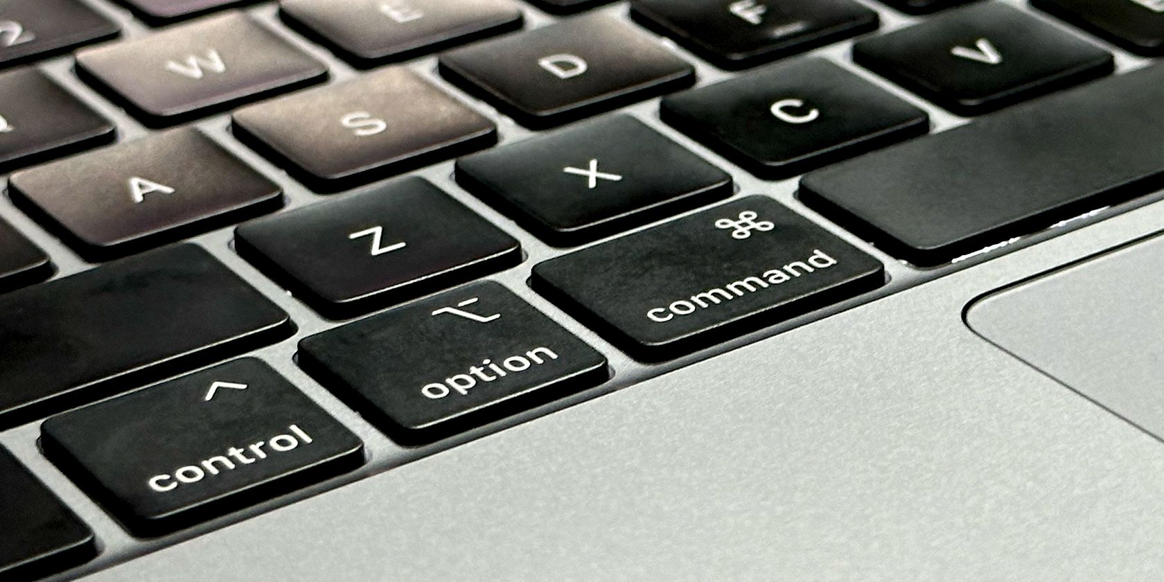 Option Key on the M1 MacBook Air