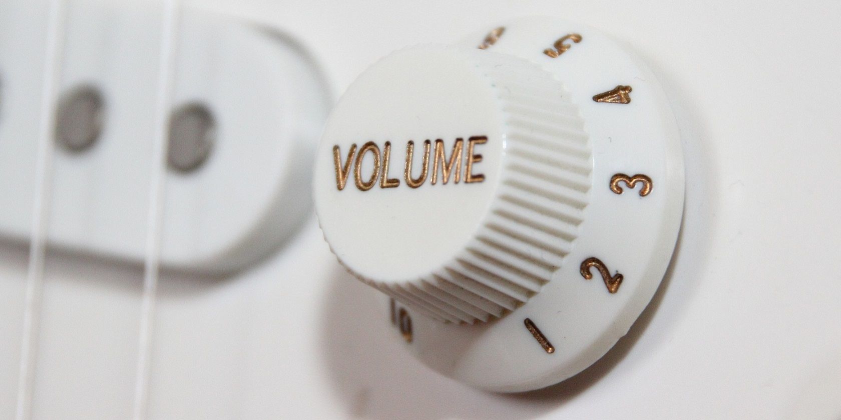 A volume control knob