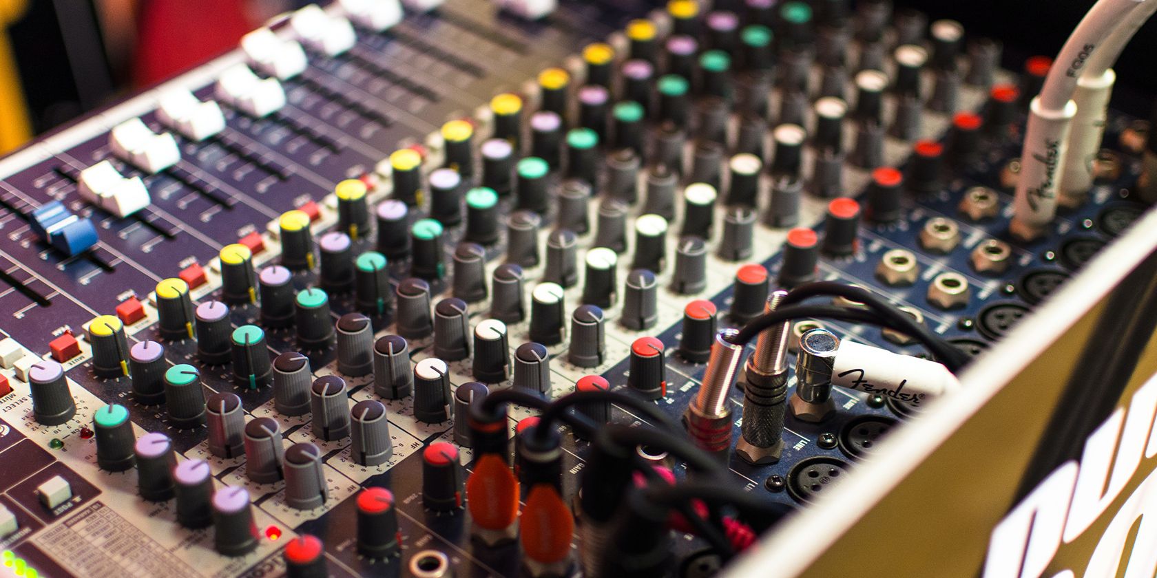 Gain Staging: How to Use the Right Audio Settings for You and Your Mic