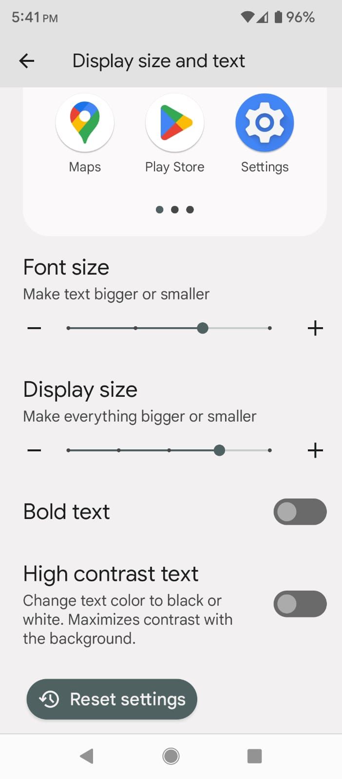 Adjusting the display size in Android Display Settings