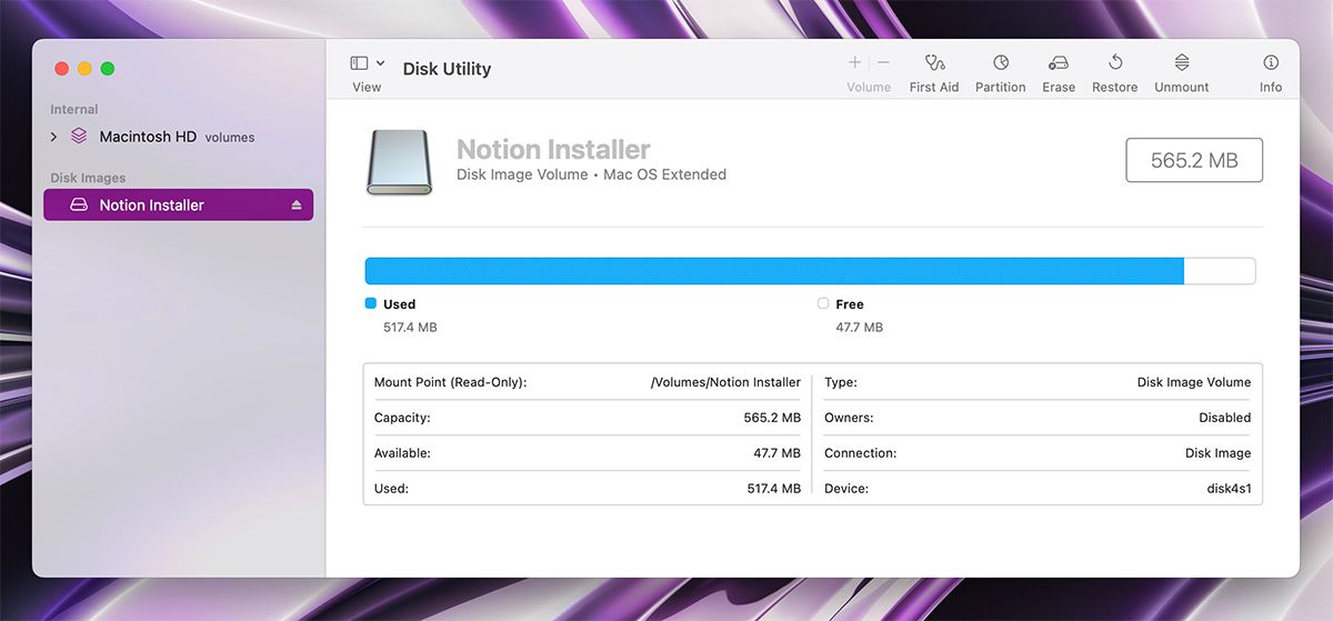 پنجره برنامه کاربردی Disk Utility در مک