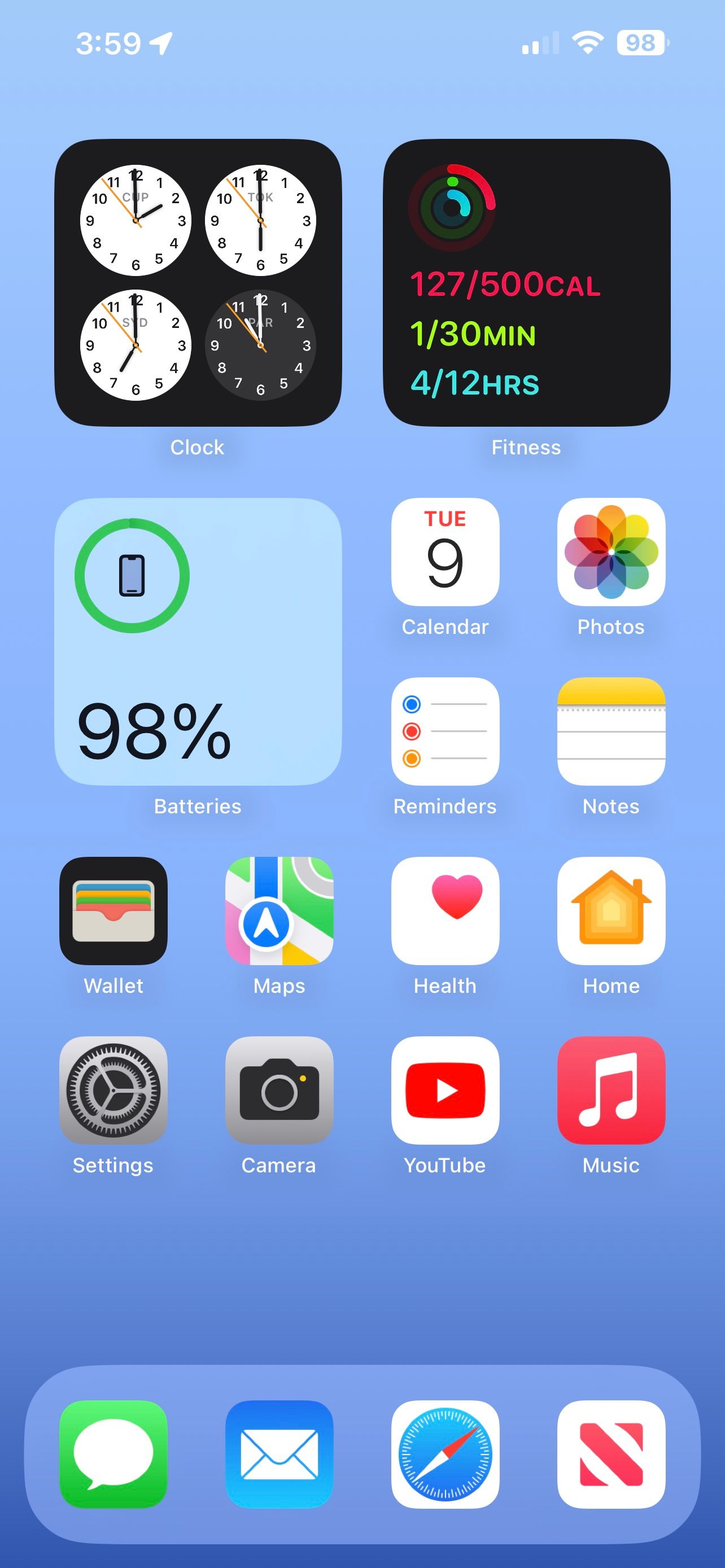 صفحه اصلی iOS 16 از iPhone 13 Pro Max