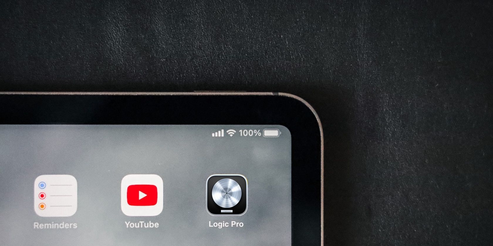 Close up of an iPad with Logic Pro app icon