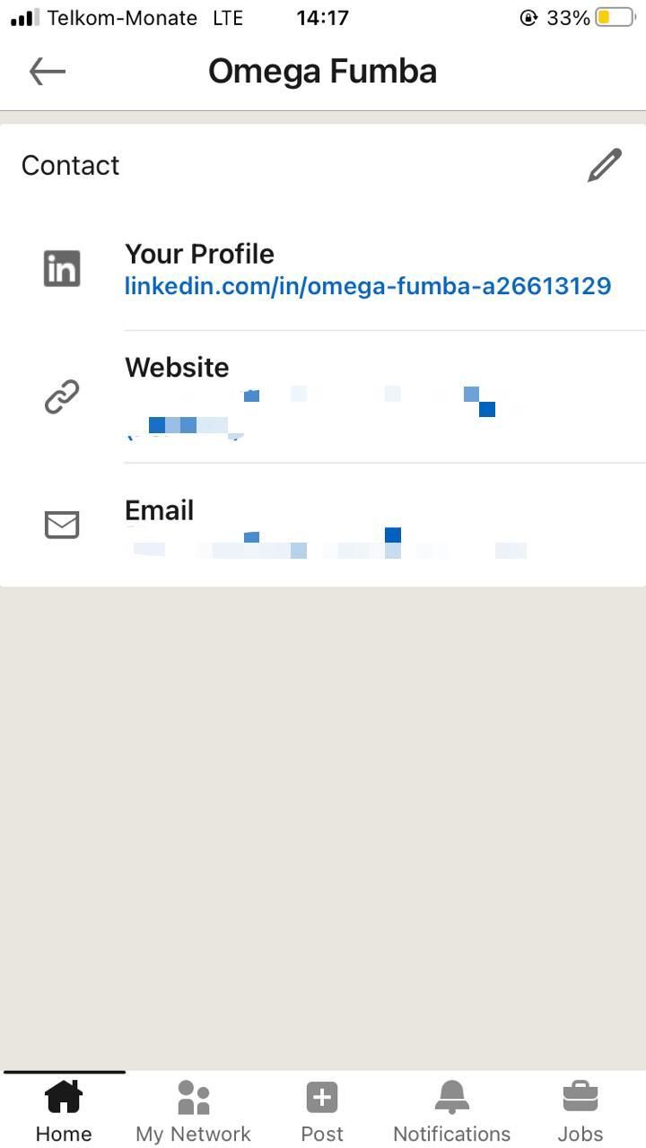 Editing contact information on LinkedIn 