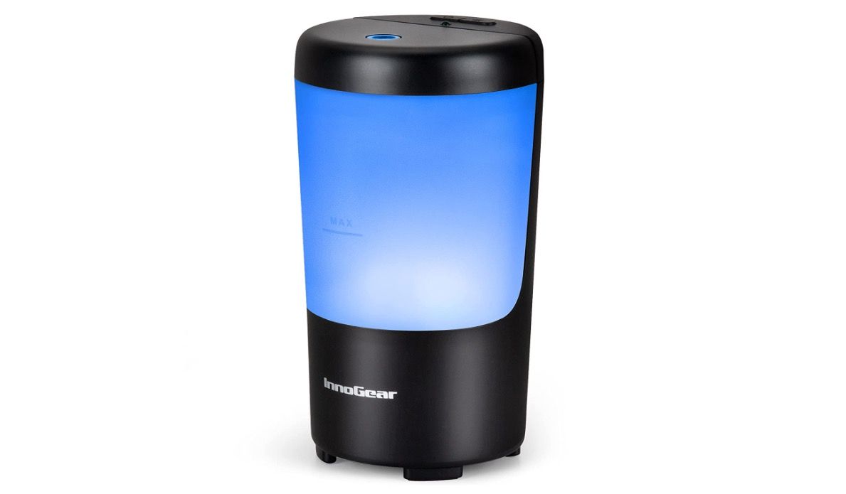 A product shot of the InnoGear aromatherapy device