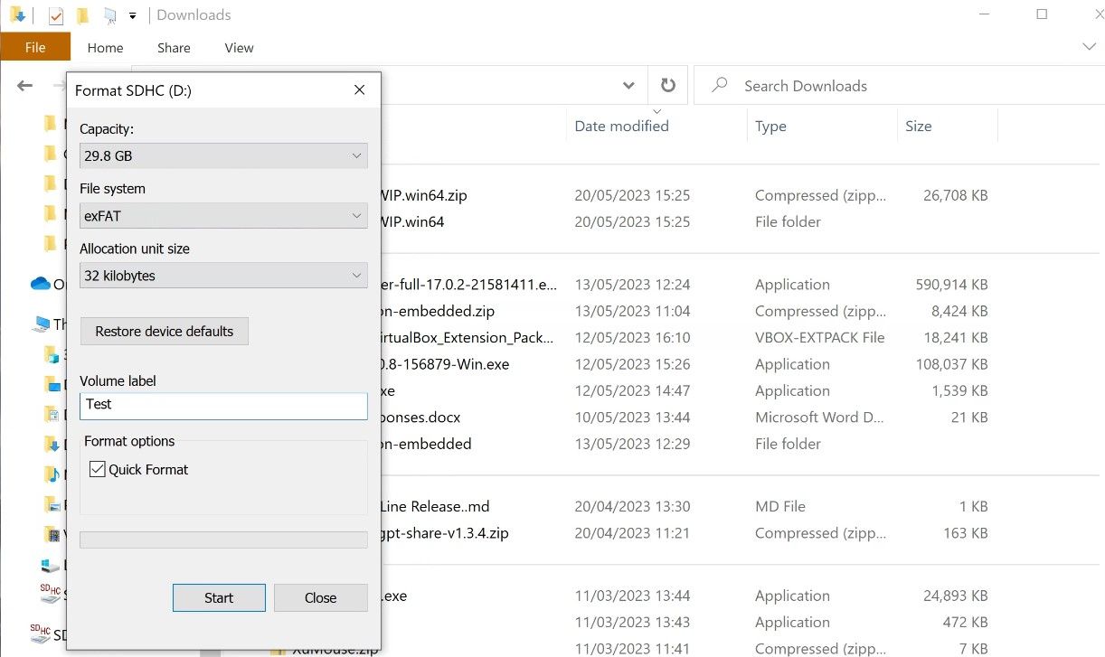 Screenshot of Windows Format dialog box