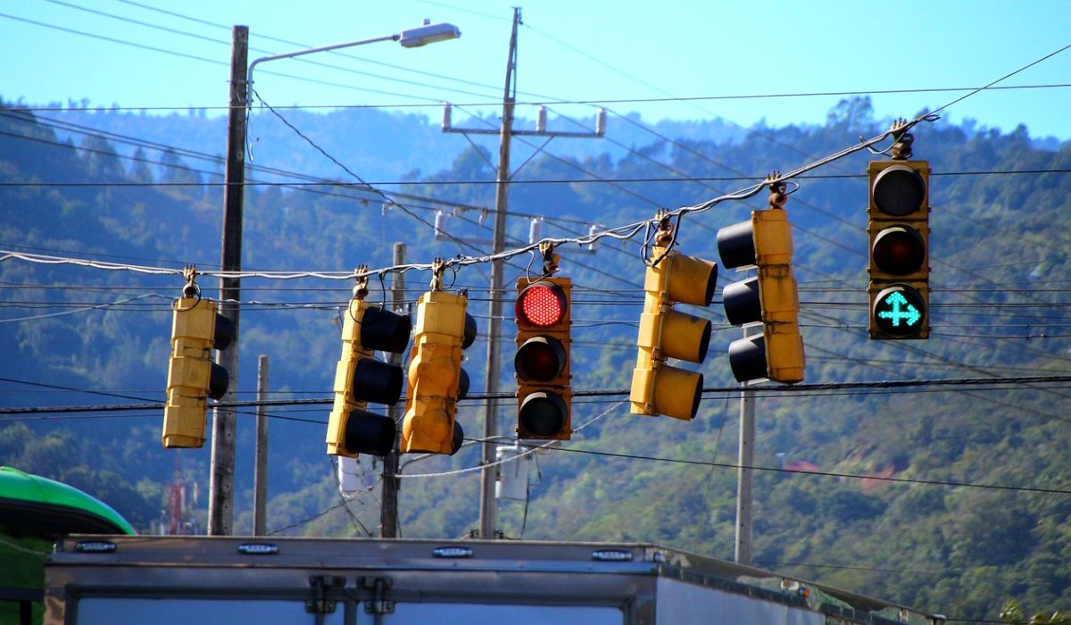 Bunch of traffic lights with confusing signalization