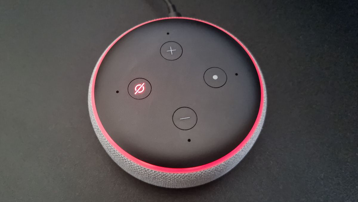 Red ring light on Amazon Echo Dot device