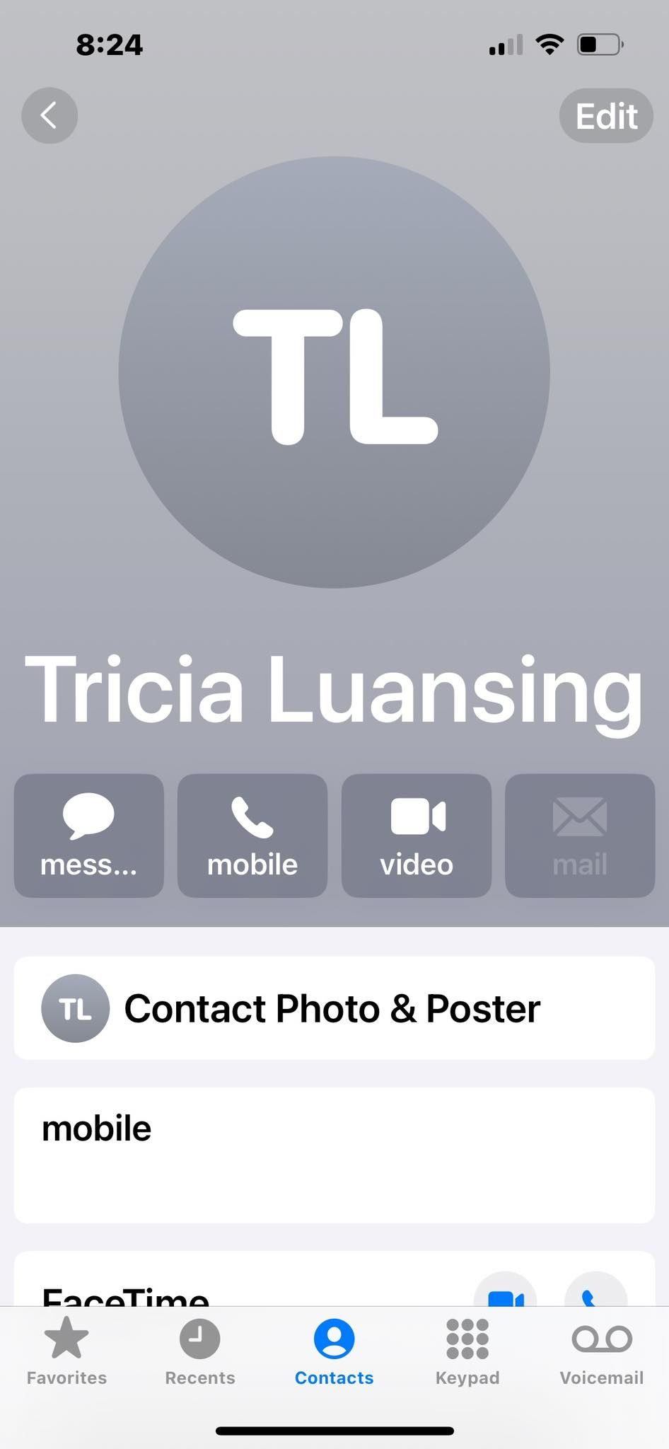 Tricia Luansing Contact در آیفون