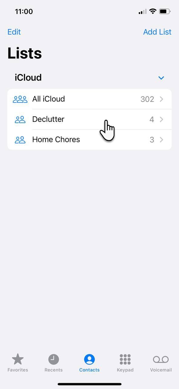 iOS-Contacts-List
