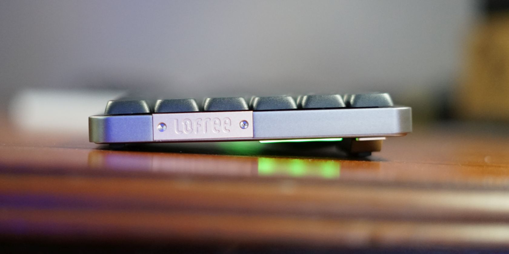 lofree-flow-bluetooth-mechanical- ultra-slim-keyboard-underglow