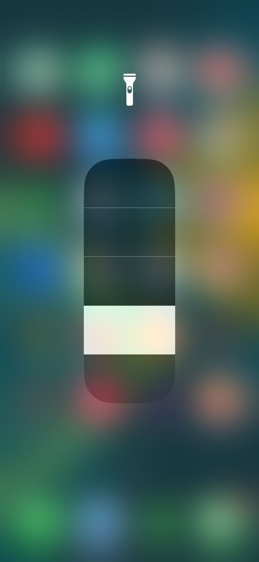 How to Change the Brightness of Your iPhone's Flashlight