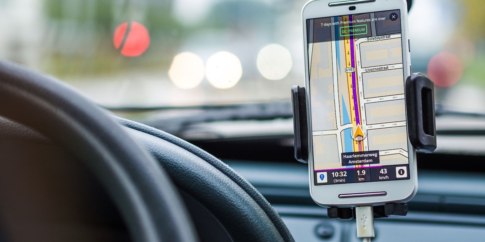 A mobile GPS application describing the target location