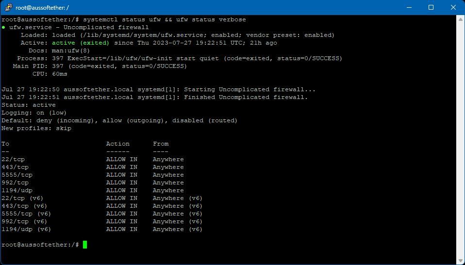 Terminal Linux mostrando comando systemctl e status ufw