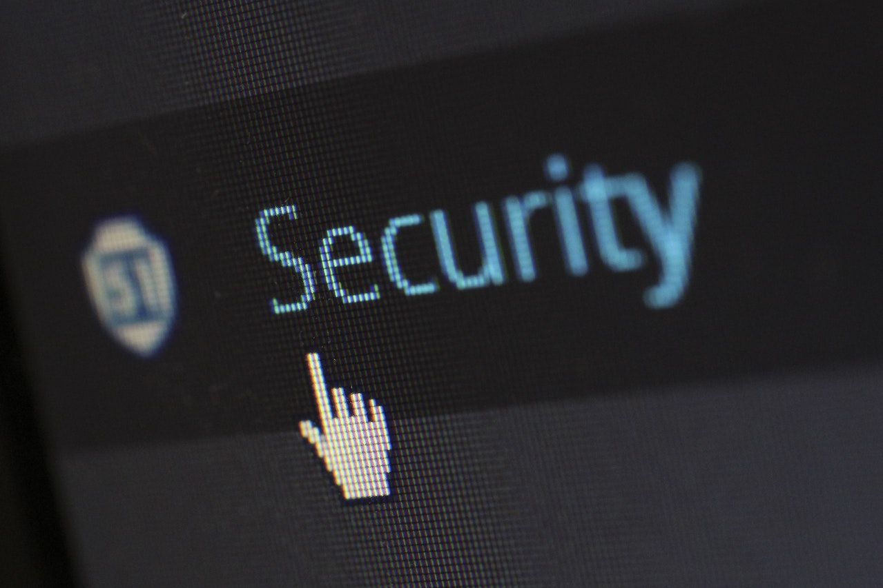 عکس امنیت متن روی صفحه کامپیوتر