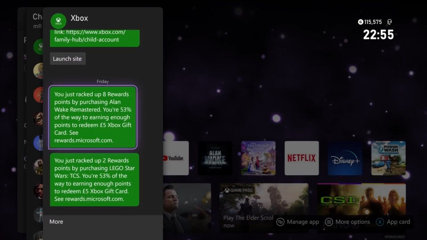 Ảnh chụp màn hình các tin nhắn Xbox nêu chi tiết Điểm thưởng kiếm được khi mua hàng trên Xbox Store 