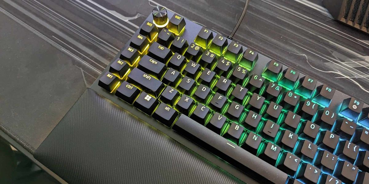 شماره گیری Razer Blackwidow V4 Pro