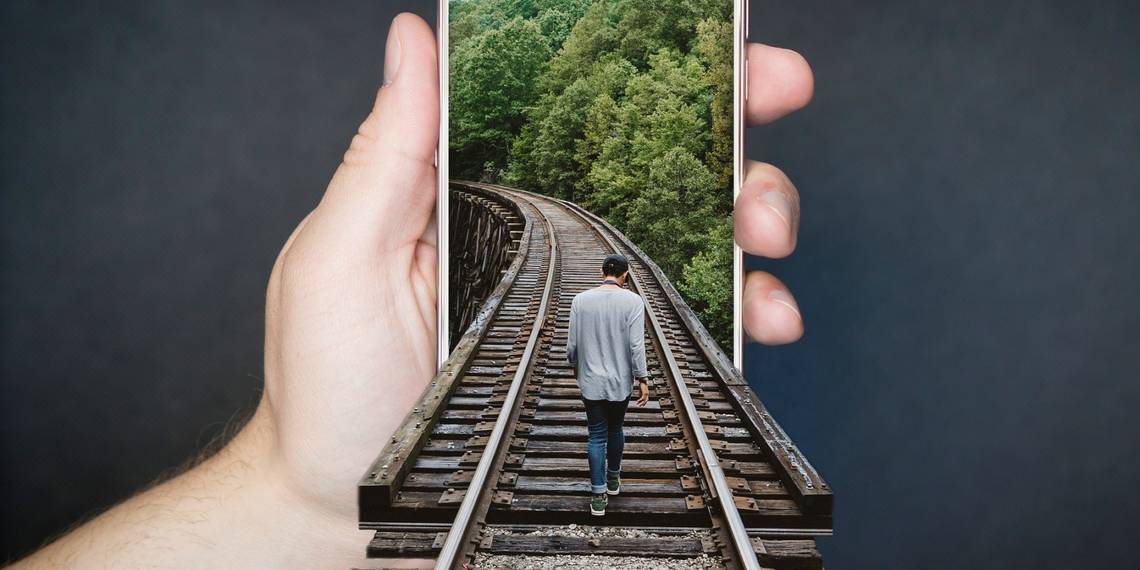 Safeguarding the metaverse from digital dangers.