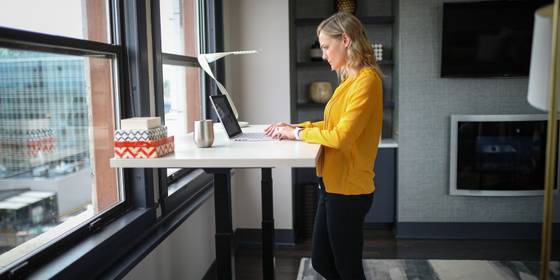 Do You Prefer Working From Home or From an Office? [Poll]