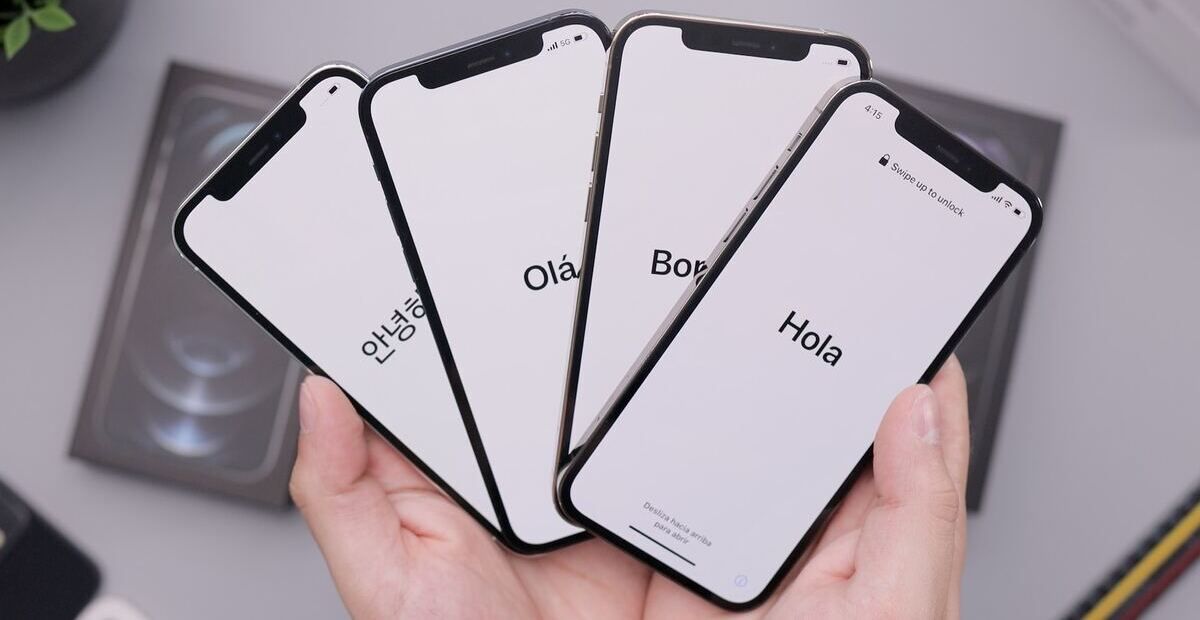 Cell phone screens with Hello in different languages