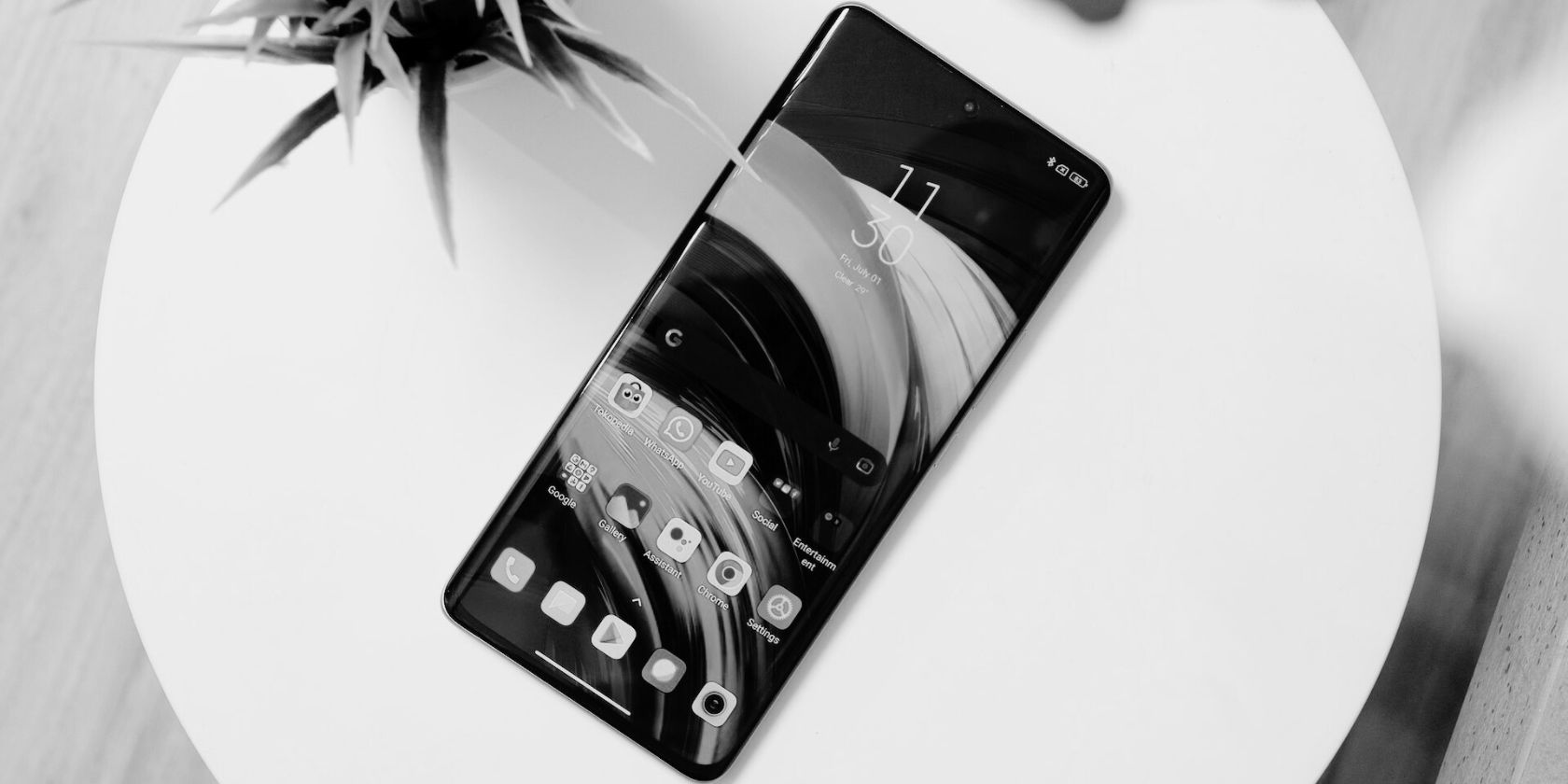 Android phone in black and white 