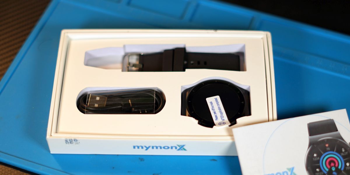 mymonx-wearable-glucose-blood-pressure-meter-review-unboxed