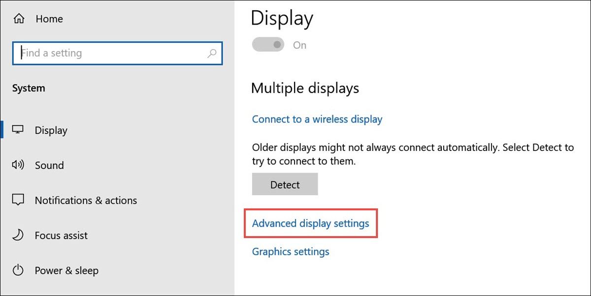 Расширенные настройки отображения в разделе Настройки отображения Windows 10
